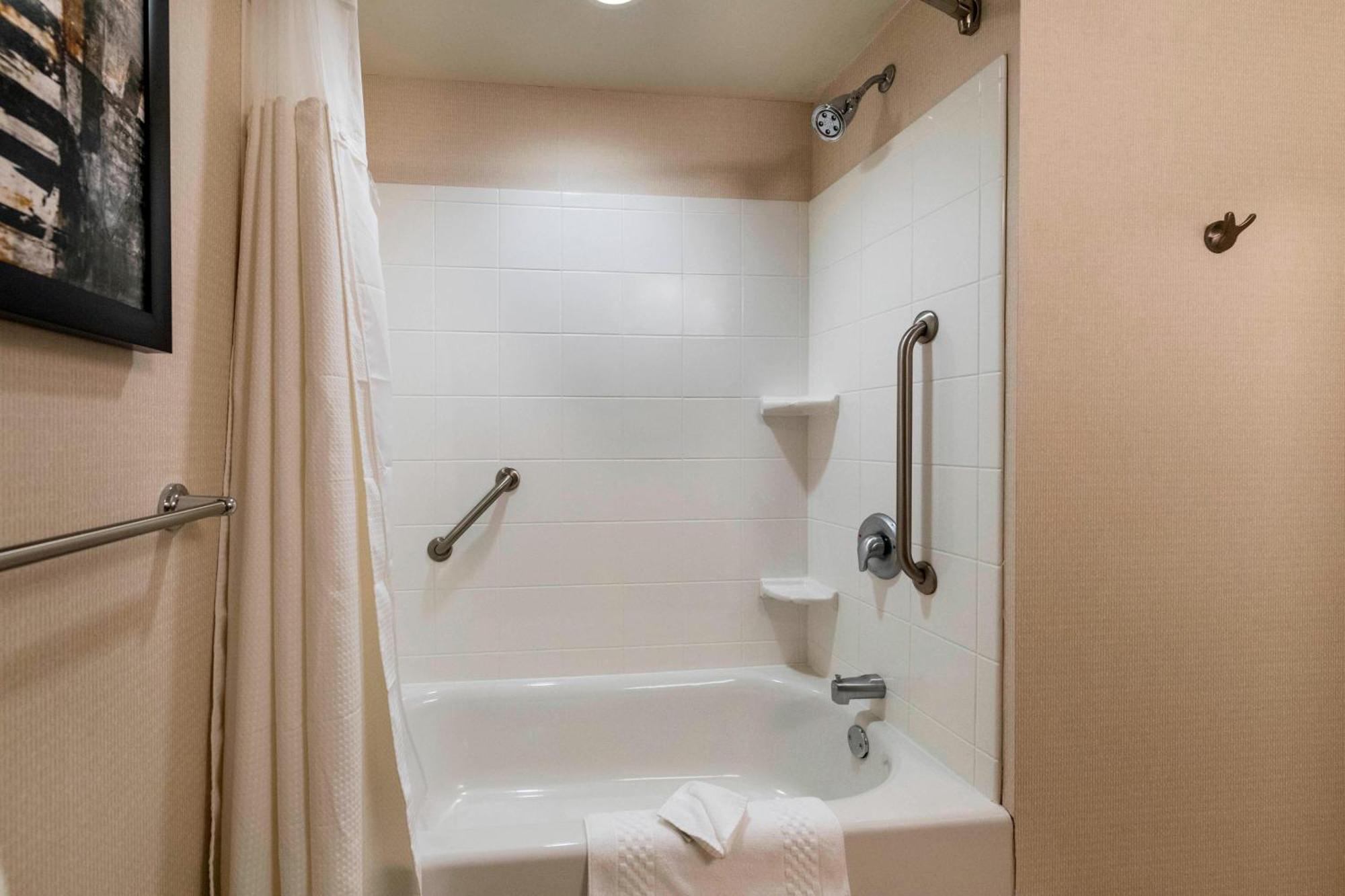 คอร์ตยาร์ด แอตแลนตา บูฟอร์ด มอลล์ ออฟ จอร์เจีย Hotel ภายนอก รูปภาพ